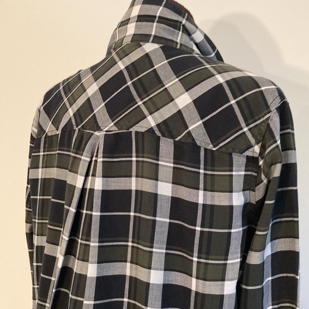 Athleta Sierra boyfriend button down blouse tunic L - Picture 4 of 13